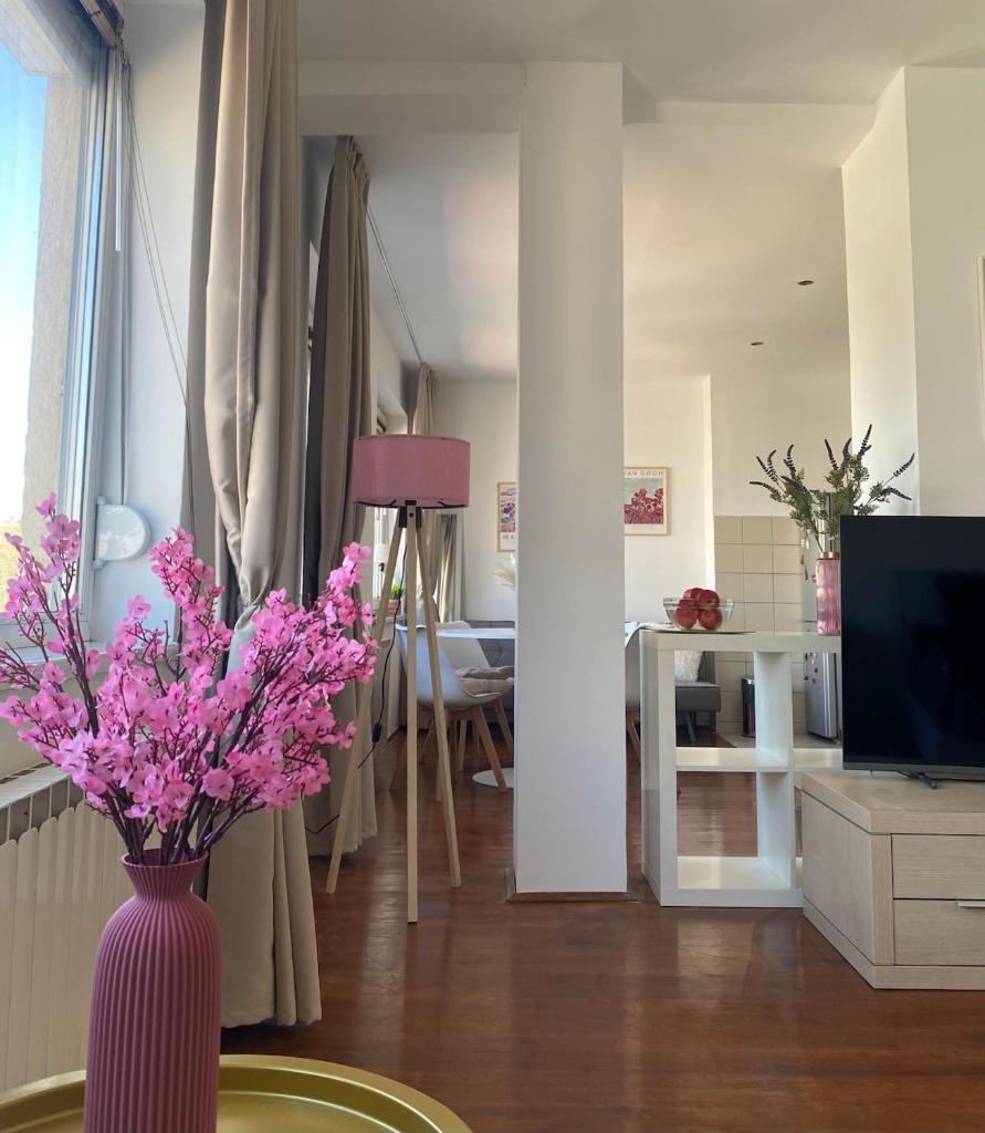 Super central flat in the very heart of the city 5