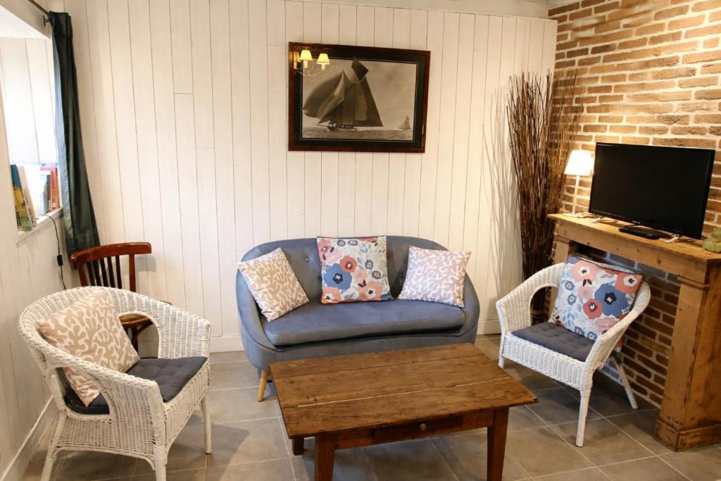 Lovely cottage in Honfleur center 5