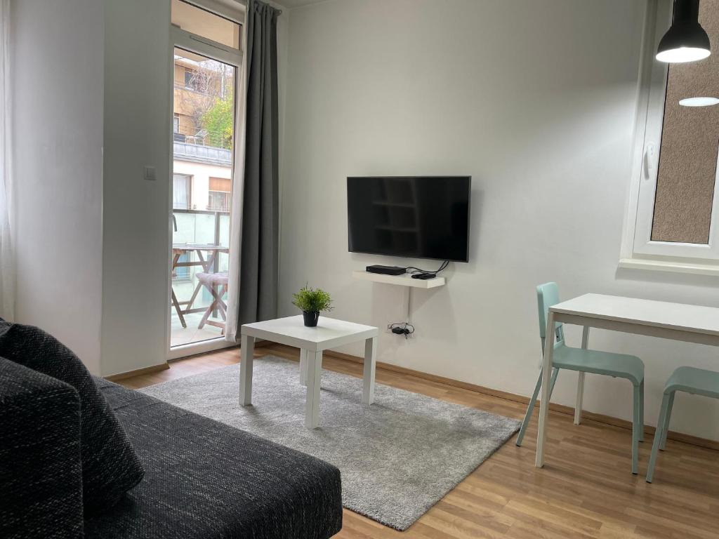 Corvin Center Suites 7