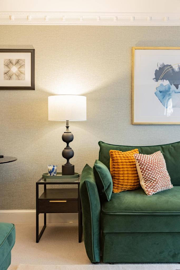 Mayfair House 5