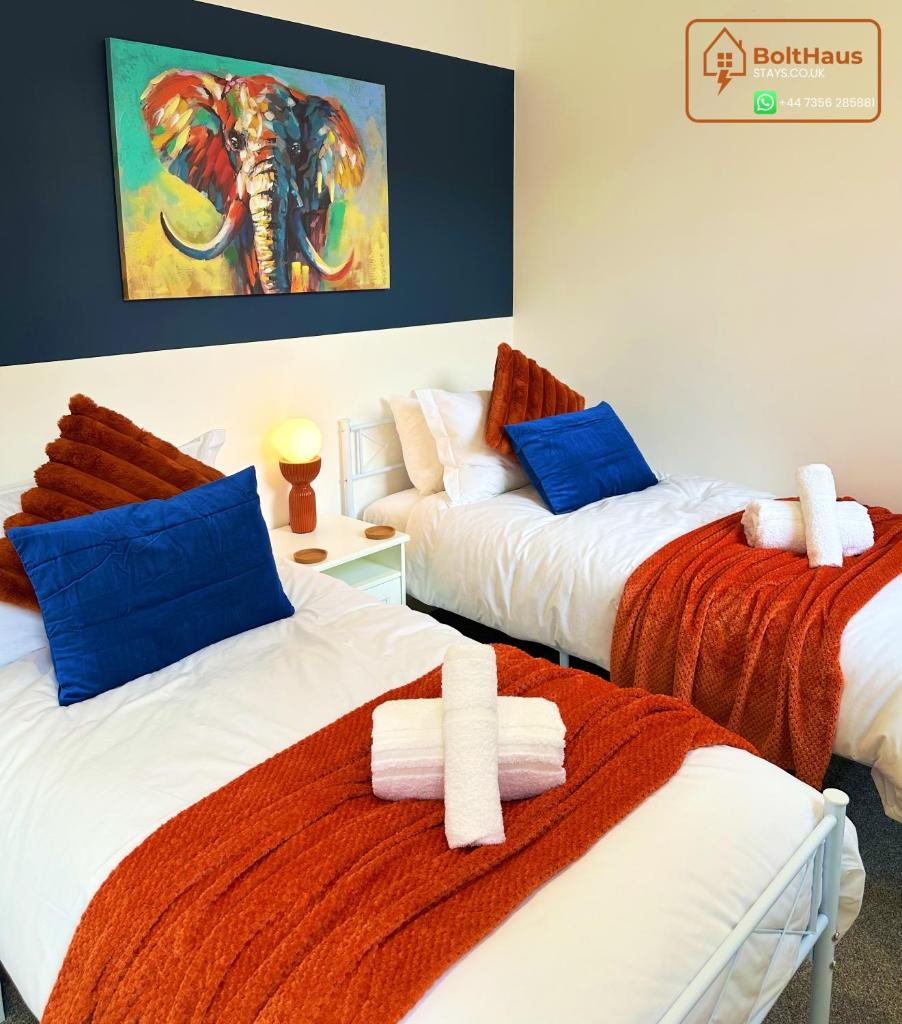 Eclipse Apartment - Modern 2 Bed 6 guest Apartment - Jewellery Quarter Birmingham City Centre 2