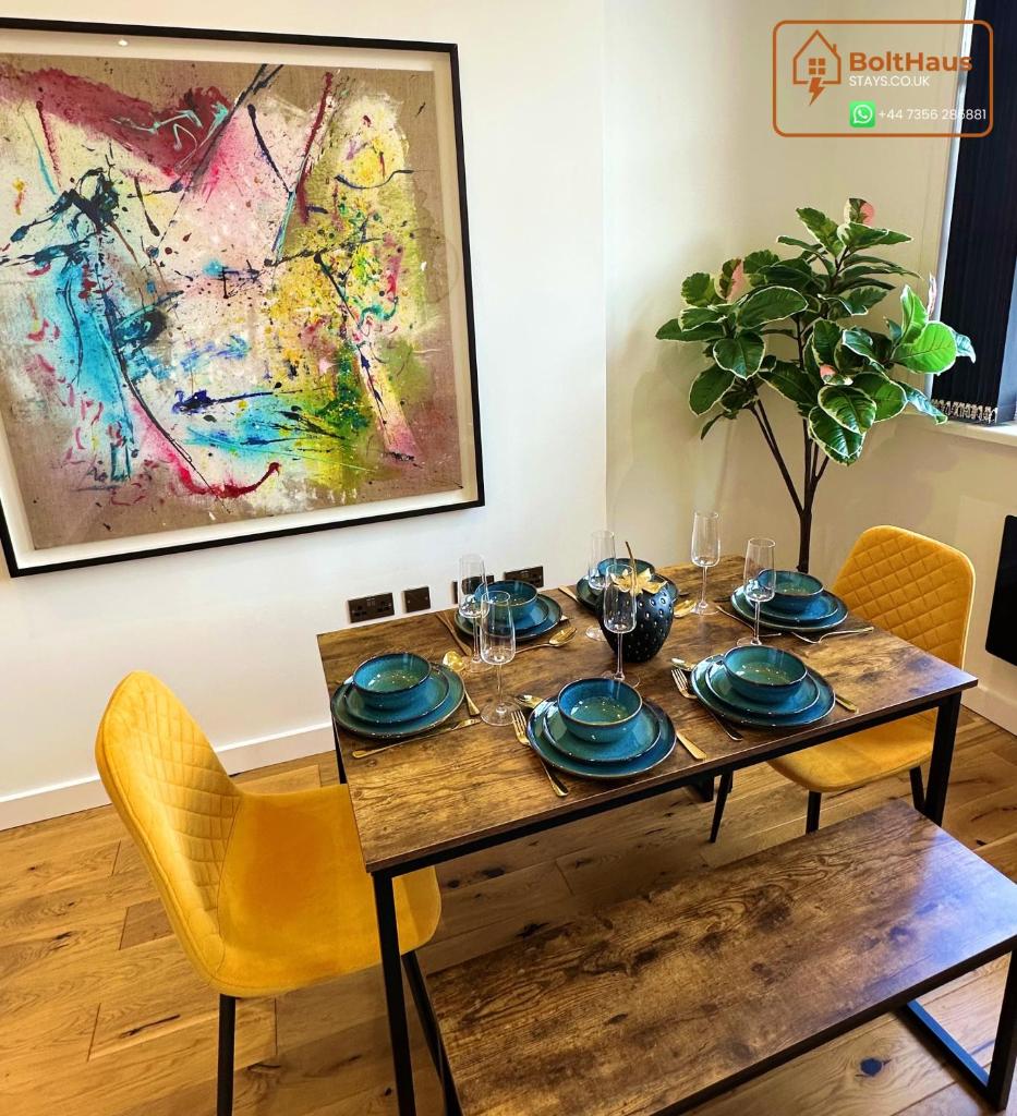 Eclipse Apartment - Modern 2 Bed 6 guest Apartment - Jewellery Quarter Birmingham City Centre 8