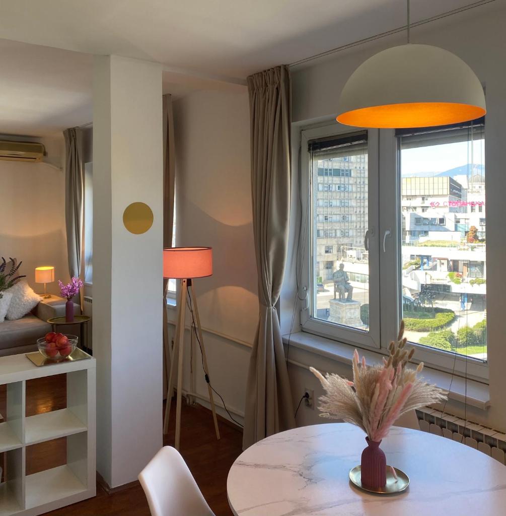 Super central flat in the very heart of the city 2