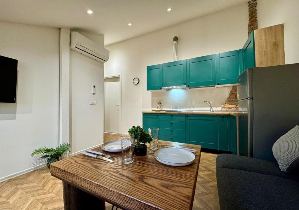 Mirea Prestige - Comfy Apartment Heart of Tirana 8