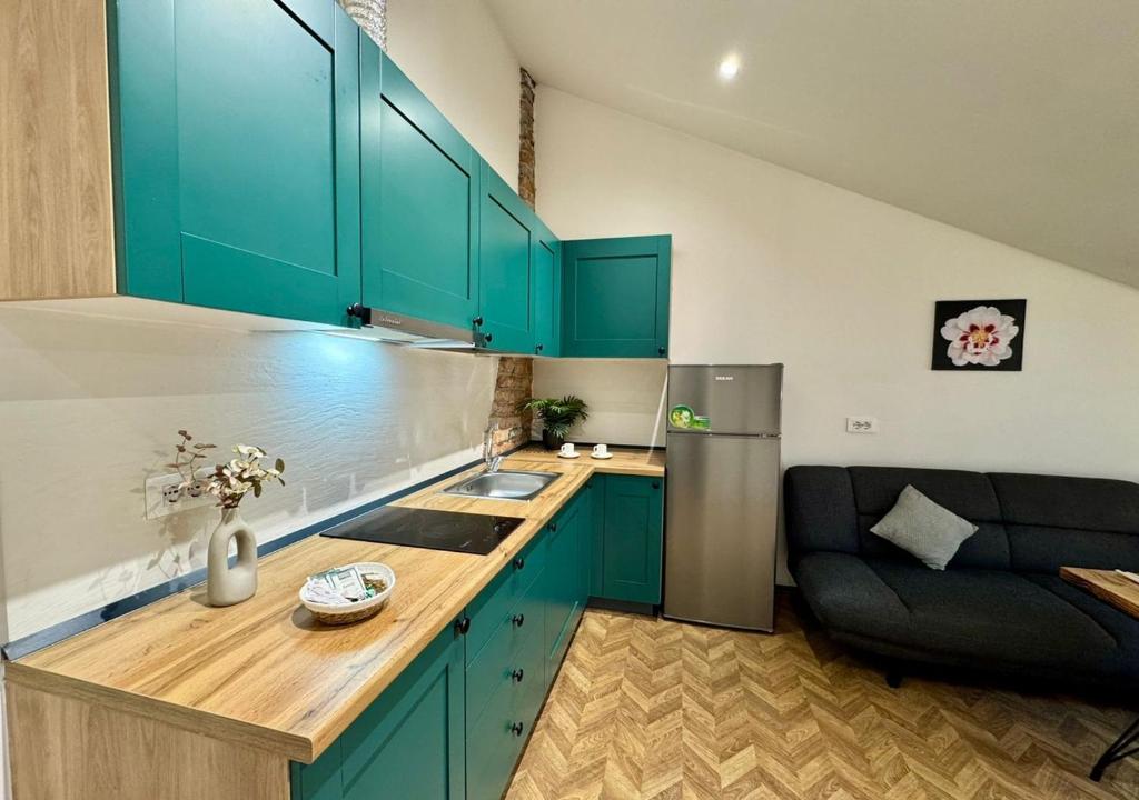 Mirea Prestige - Comfy Apartment Heart of Tirana 4