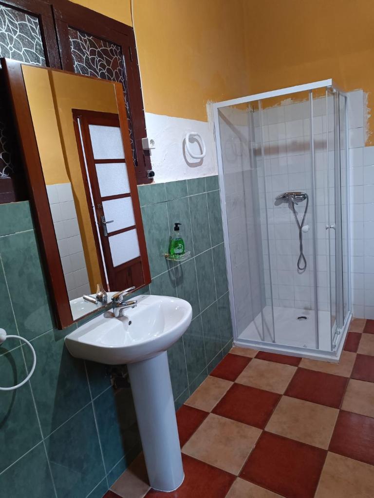 Casa Rural Los Pequeños (Monserrat) 3