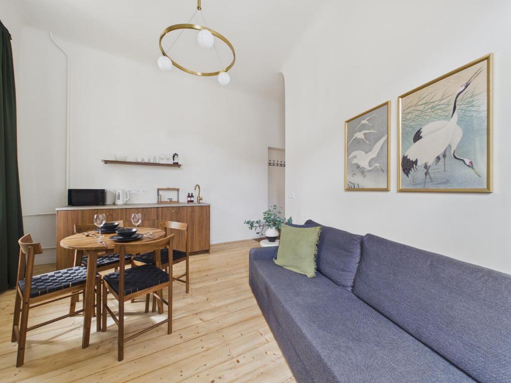 M9 City Centre apartments - 7 min to Old Town 8