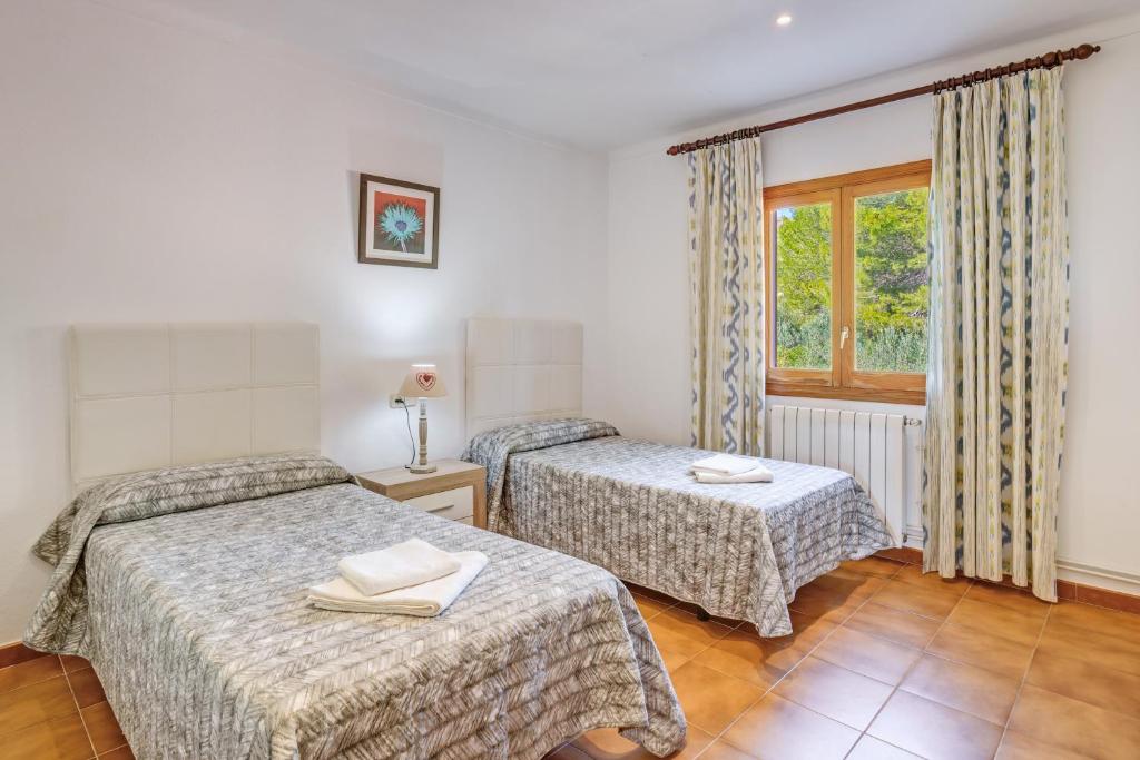 Villa Luis Vives 8