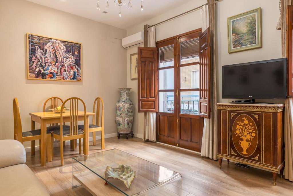 City Center Lorca Suit Parking Free 5