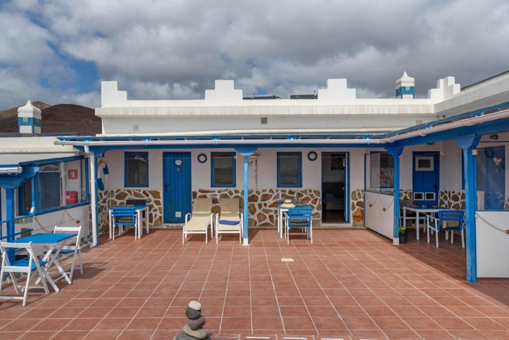 Pura Vida - Ventanas De Lanzarote 4