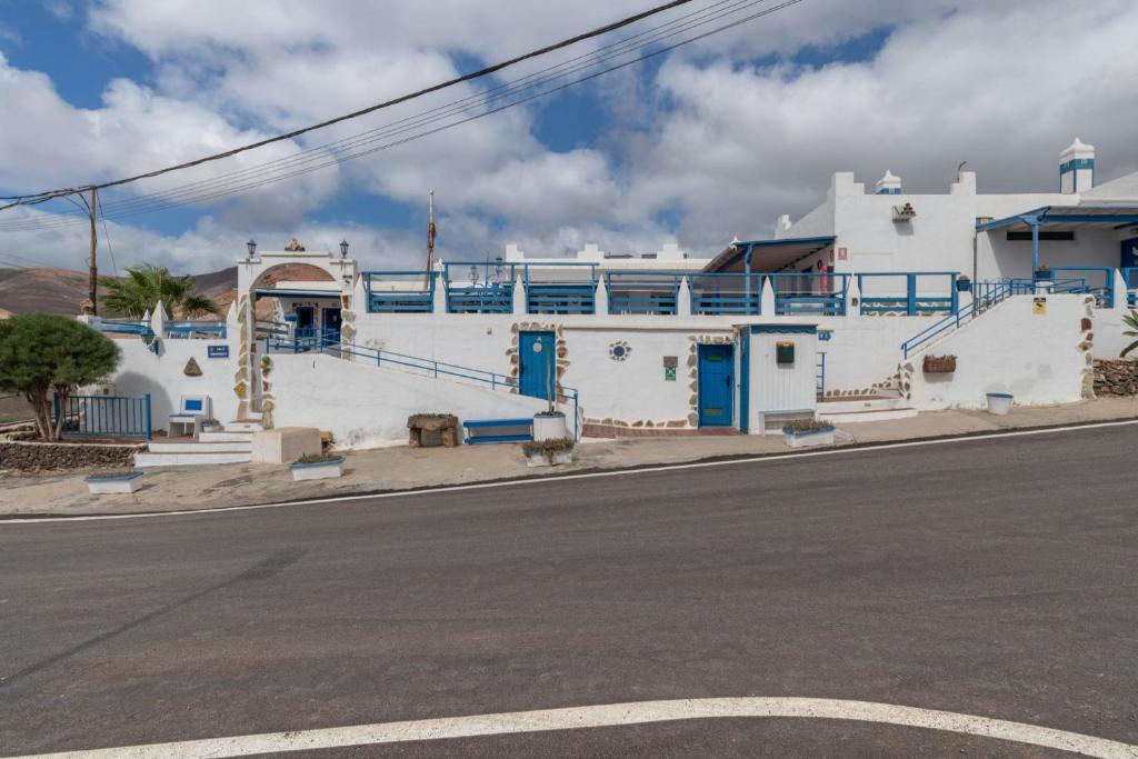 Pura Vida - Ventanas De Lanzarote 7