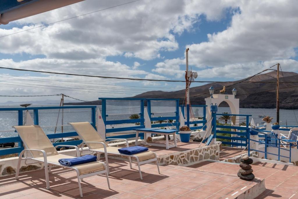 Pura Vida - Ventanas De Lanzarote 1