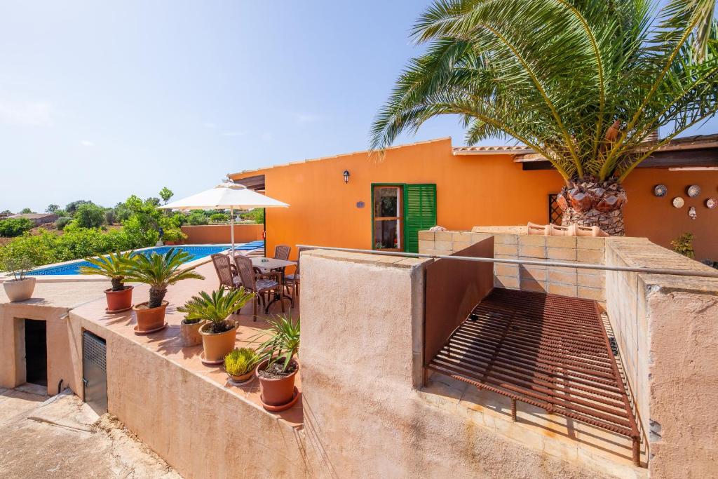 Ses Salines cottage with private pool and barbecue 4