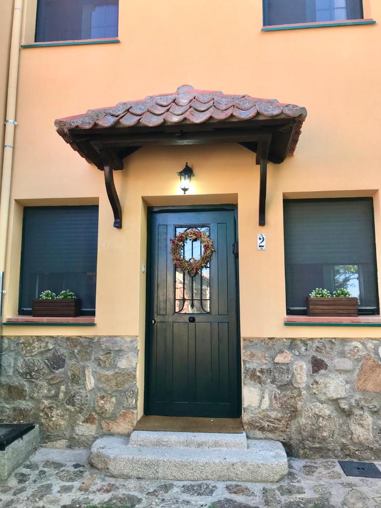 Casa del Concejo Segovia Aire acondicionado y jardín 8