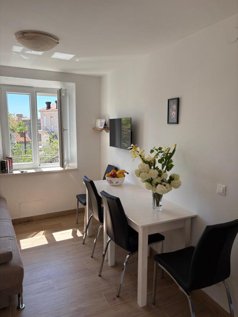 Apartman Lucic C 8
