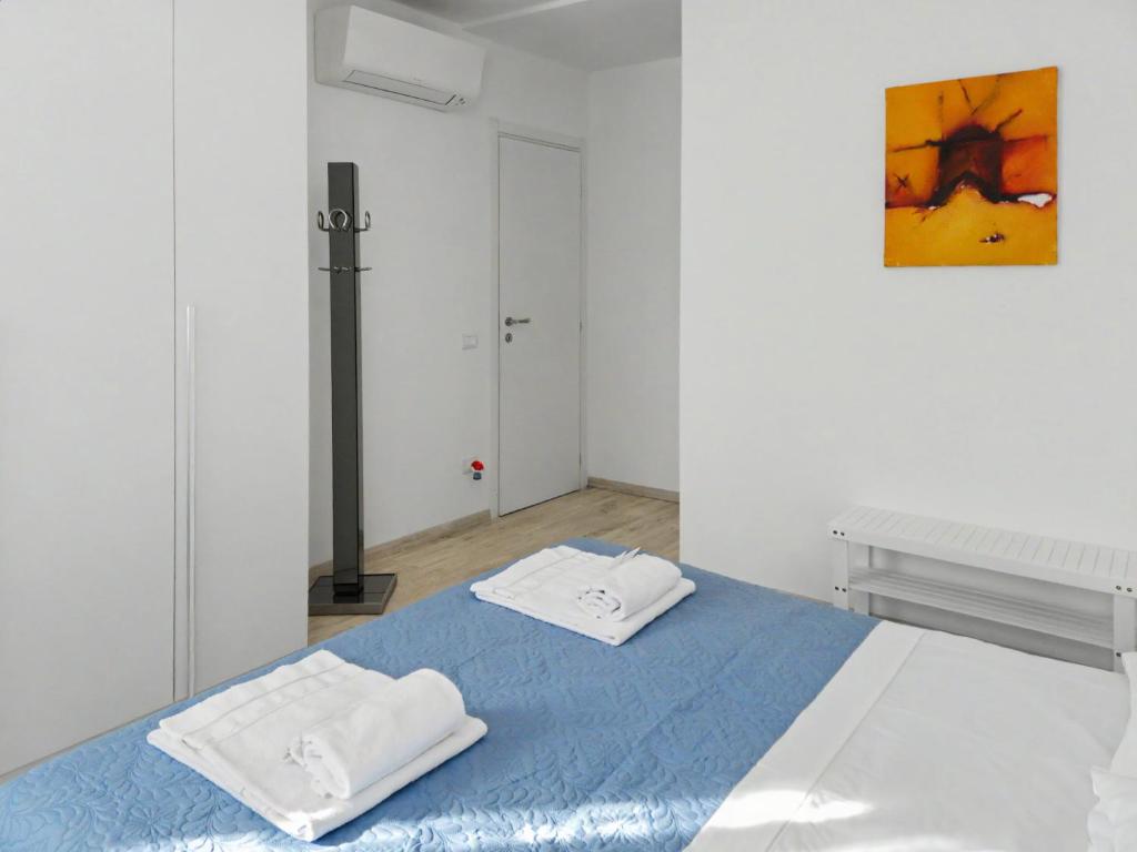 Ca' D'Oro Canal View Apartment - 2 Bedrooms 8