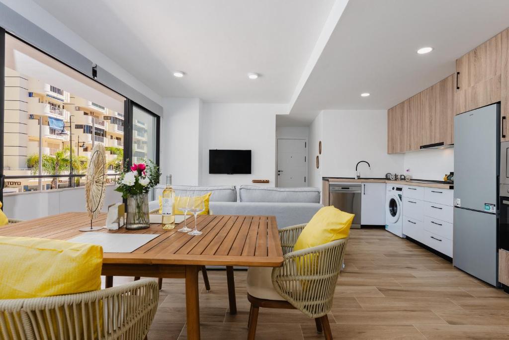 ABBE Apartments aMAR 4