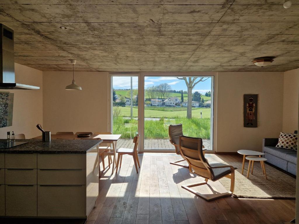 Wonderful cozy apartment very well located 2