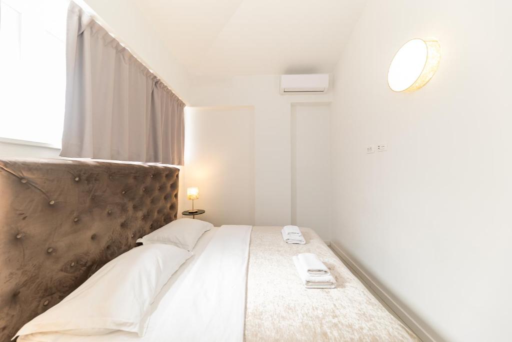 Apartments Lukas by Belmont Realty 7