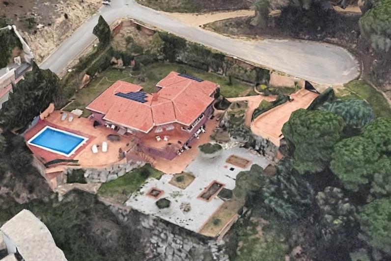 Can Pedracastell -pool and garden near BCN 4