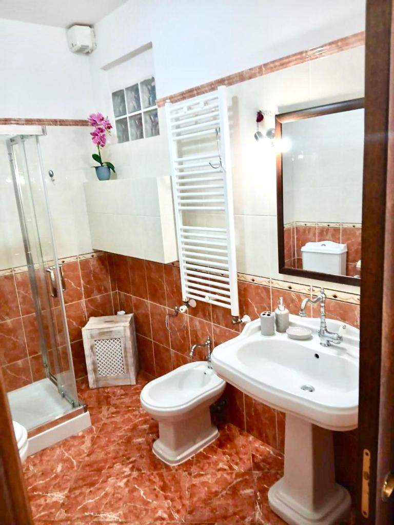 Lovely Home 3