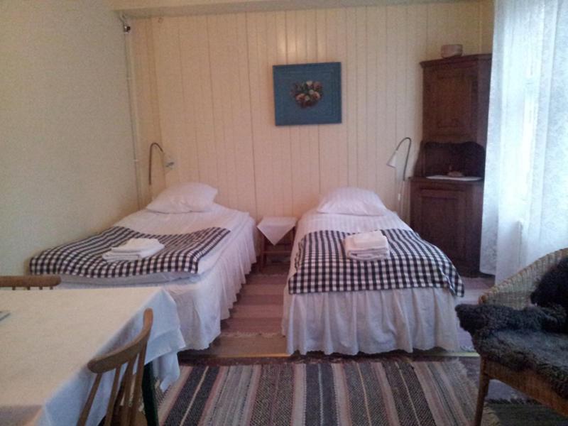 Brunnsta Gård 6