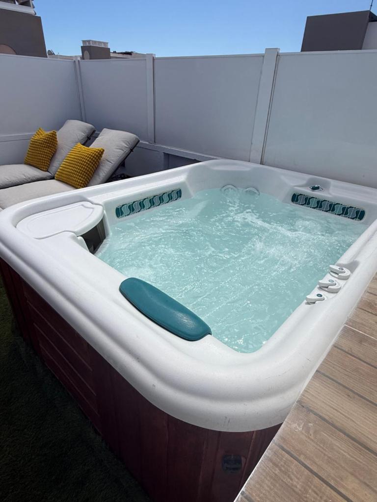 Casa Fayna Solarium con jacuzzi y barbacoa 3