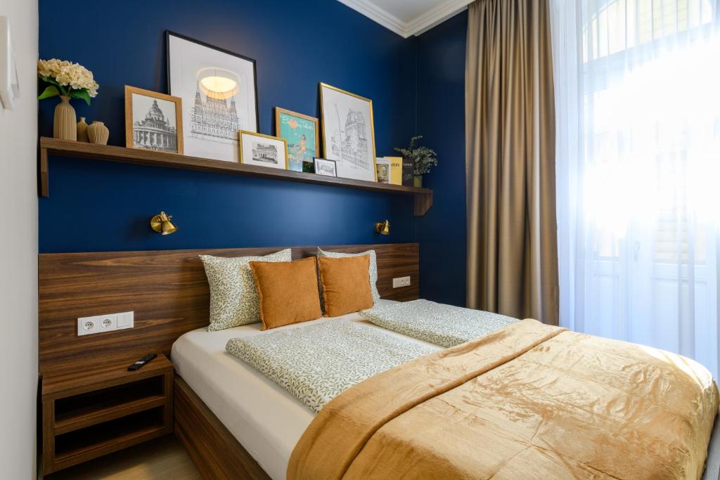 Budapest Holidays Storia 8