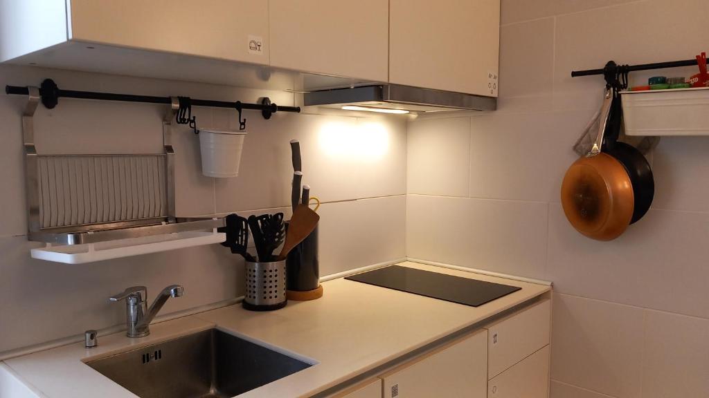 2 bedroom's flat on the beach, City center, 1 line 3