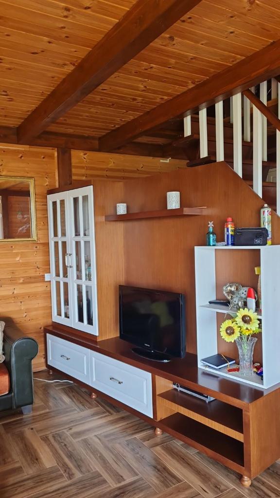 Sol Apartments Gjiri Lalzi 4