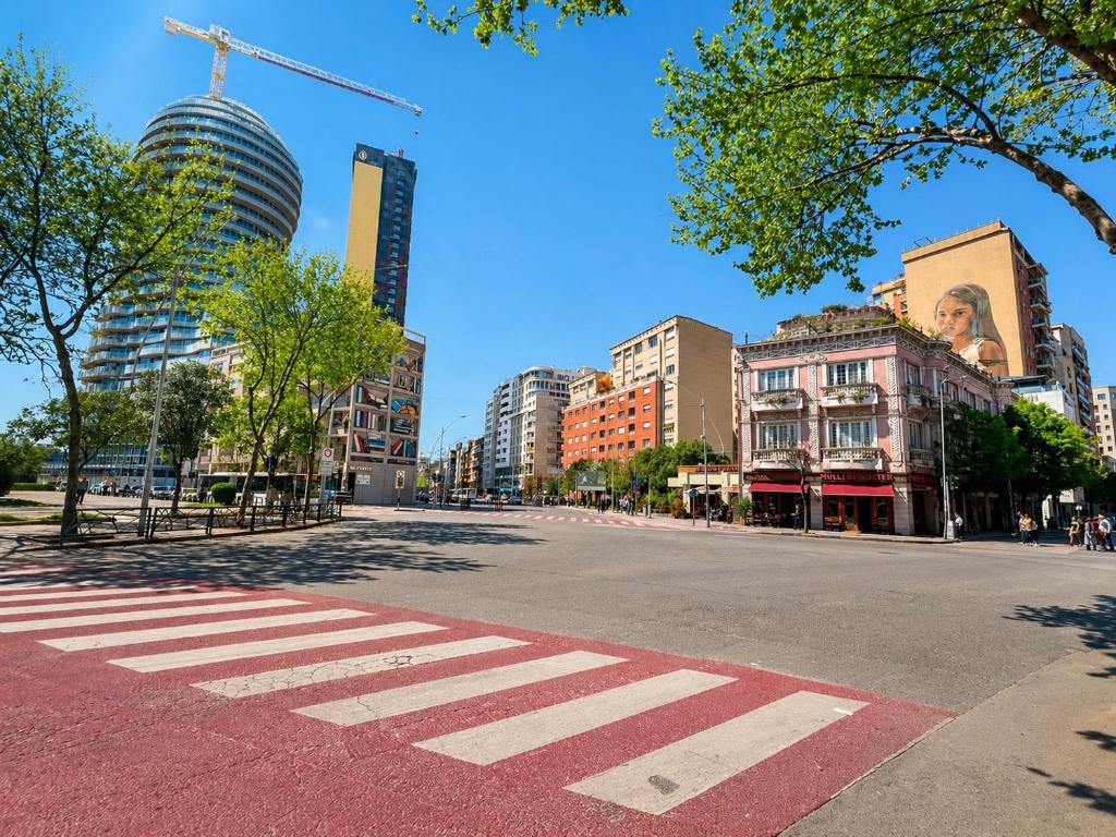 Skanderbeg Square Center Apartments 7