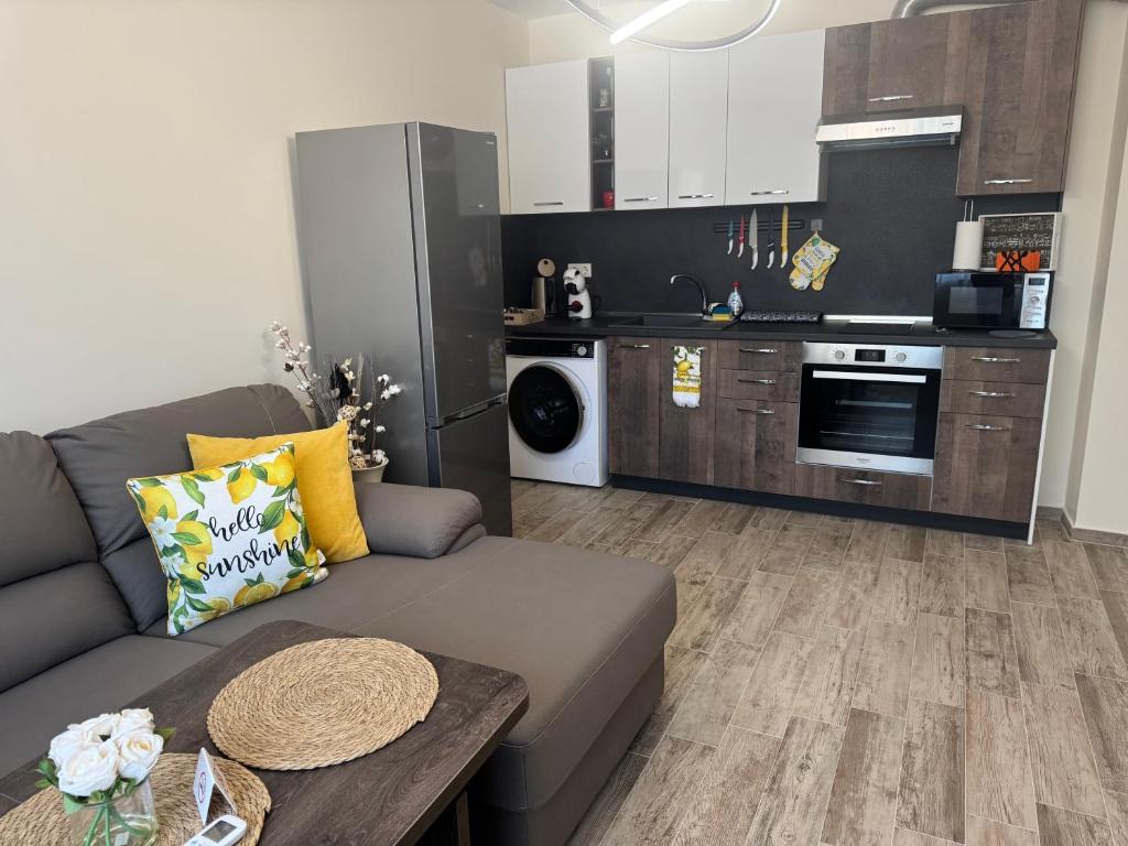 Klaudia Apartment 4
