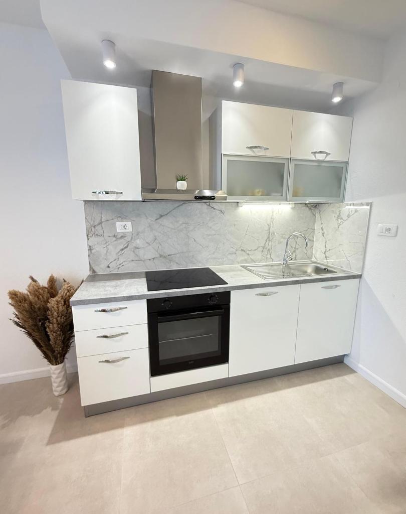 Apartment ONE 8