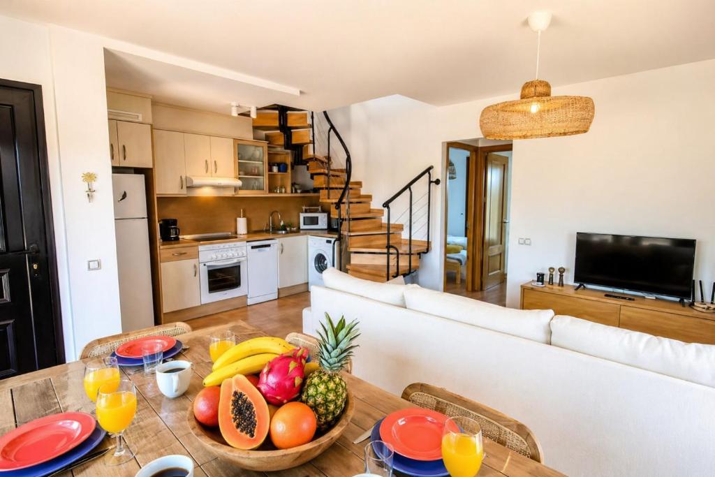 Casa pez OASIS slow life con piscina y terraza 6