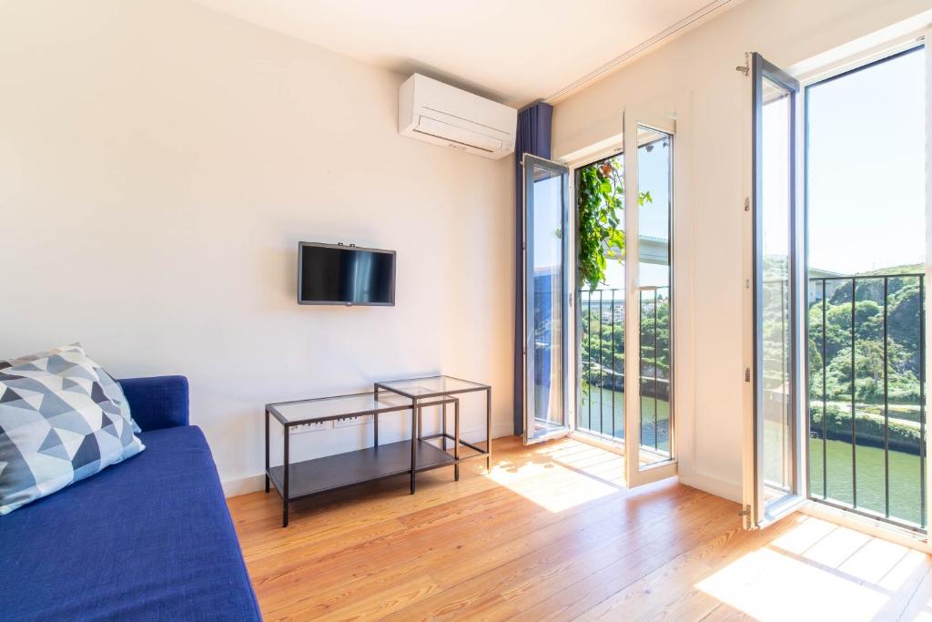 Douro & Bridge Views l Boutique Apartments 6