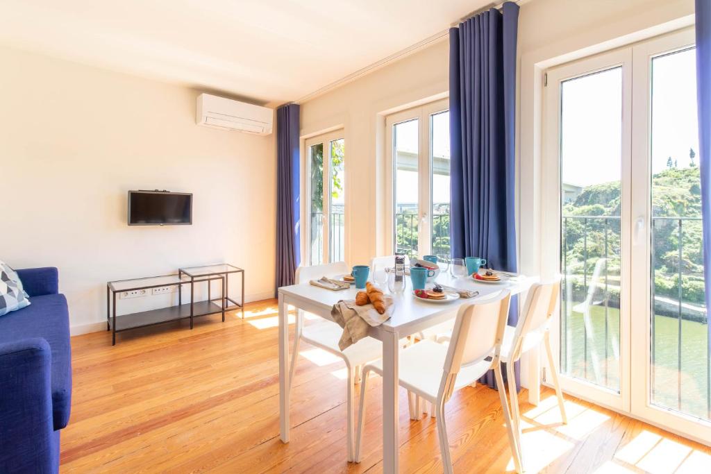 Douro & Bridge Views l Boutique Apartments 4