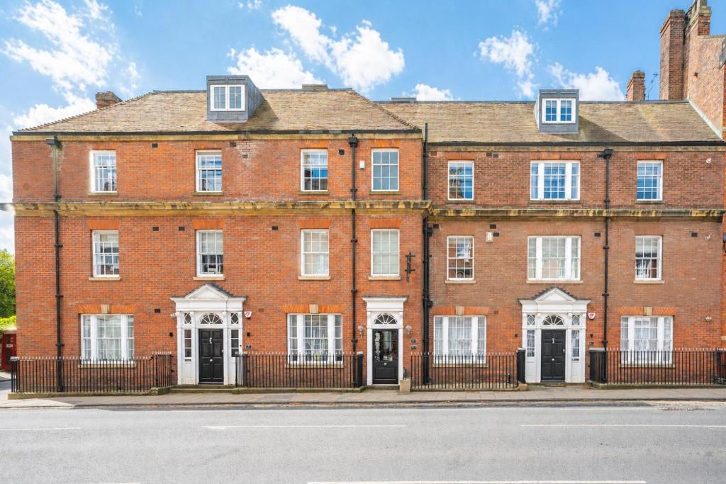 Apartment 8 - Bootham House 8