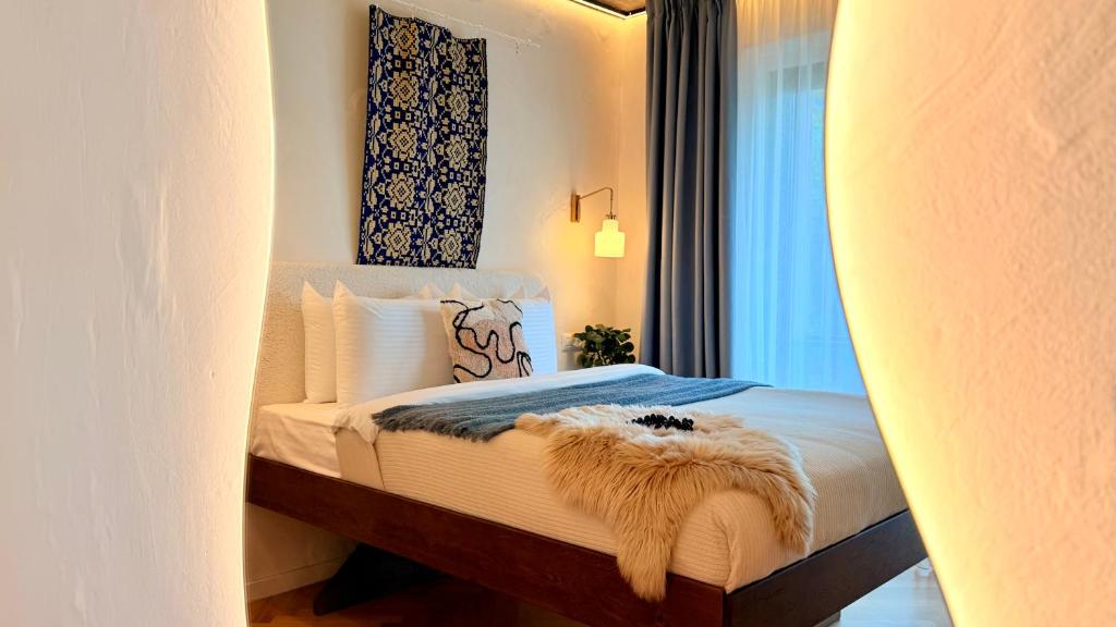 Central Bucharest Design Studios - Cozy, Modern and Steps from Piața Romană 7