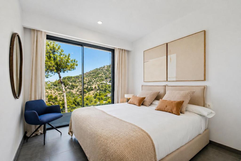 Villas Pinares - Sea,City,Mountain Views, Gym SaltPool BBQ - Beach 2km, City 5km 2