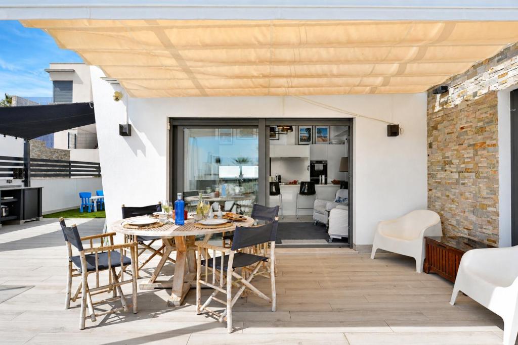 Hillside Luxury Villas by NRAS 2