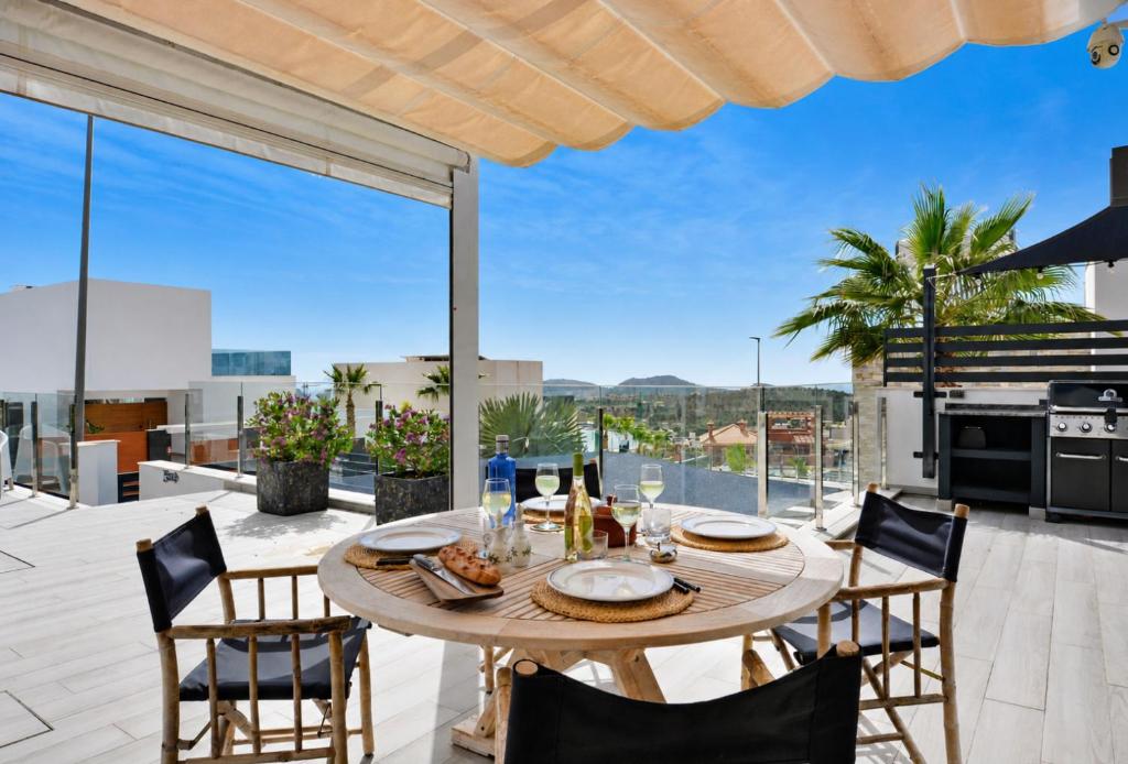 Hillside Luxury Villas by NRAS 3
