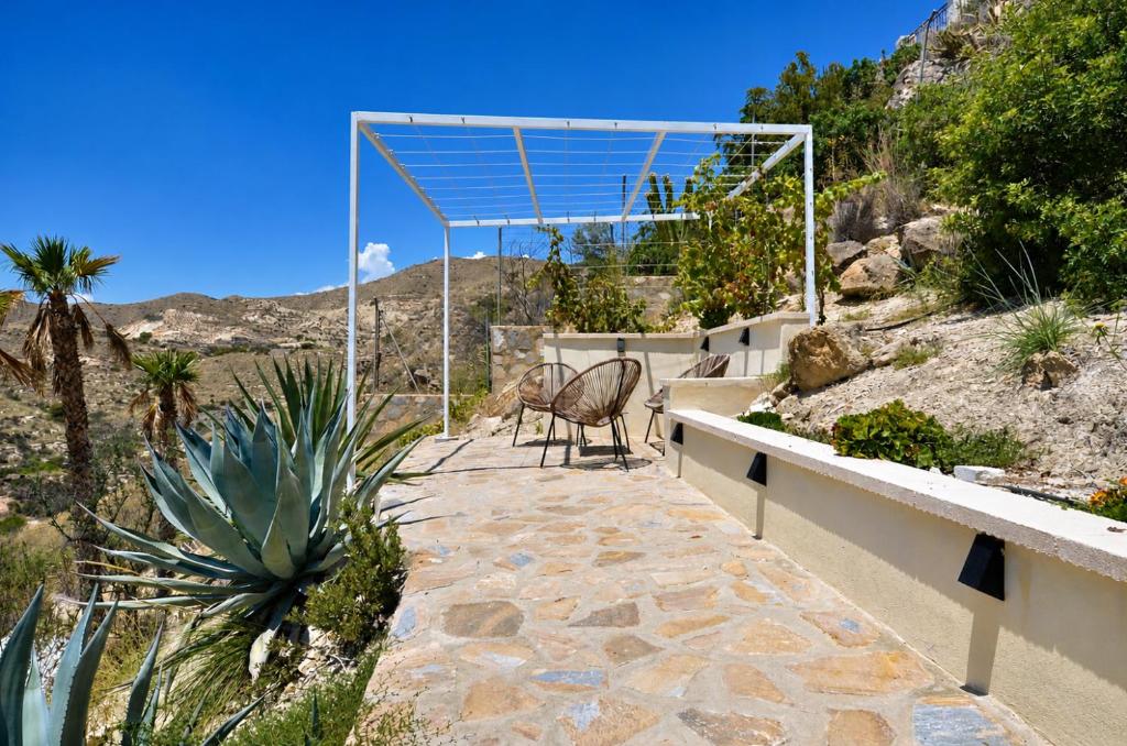 Mediterranean Luxury Villa by NRAS 8