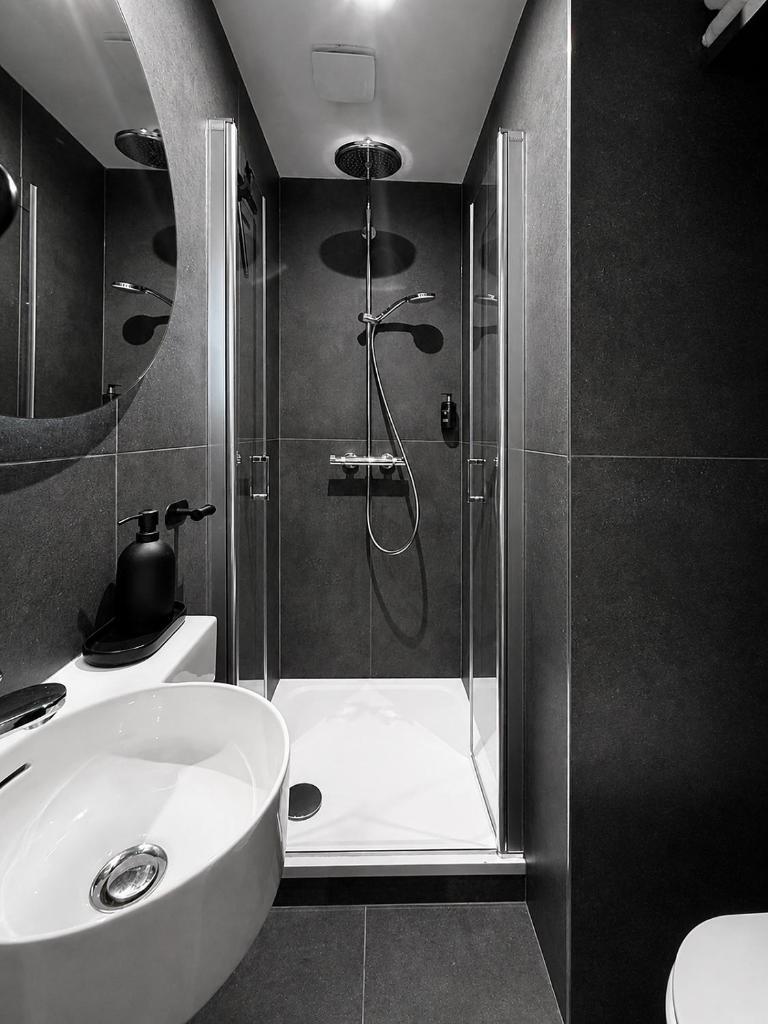 Botanique Rooms with Sauna by Homester 8