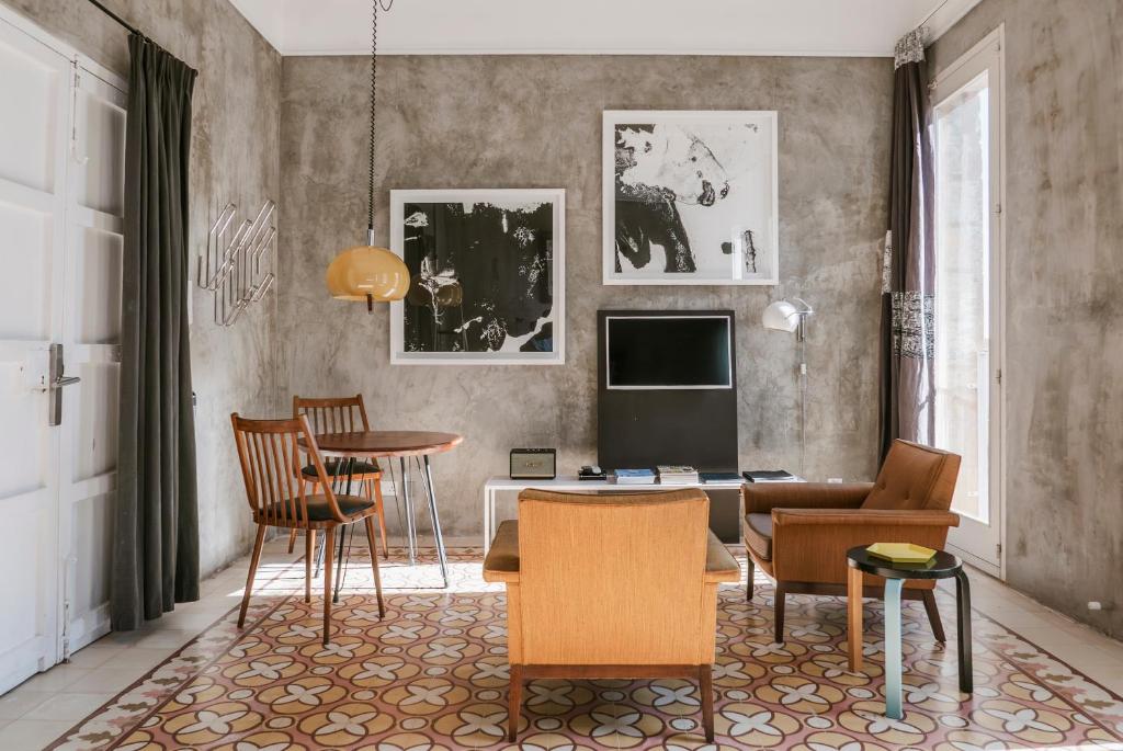 ALTANA by Valletta Vintage 5