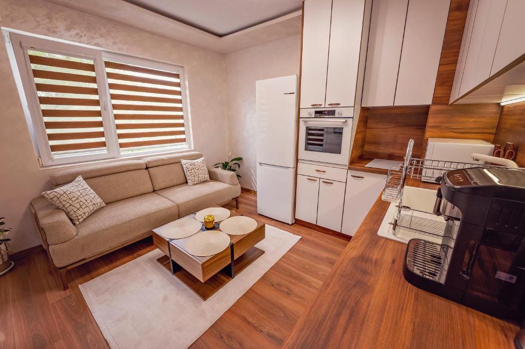 Infinity Boutique Apartment 6