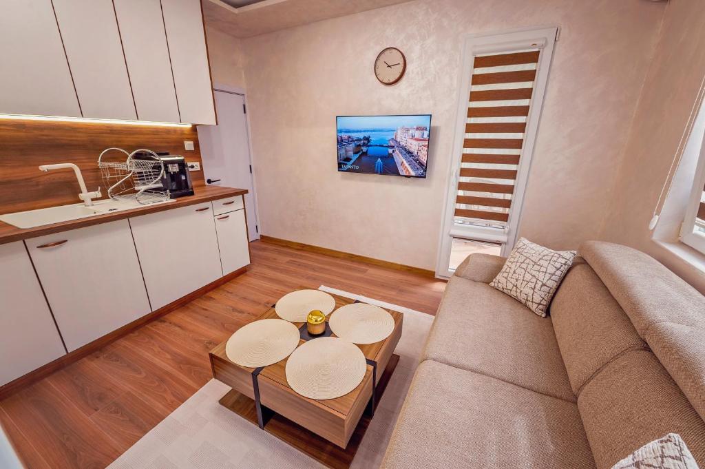 Infinity Boutique Apartment 4