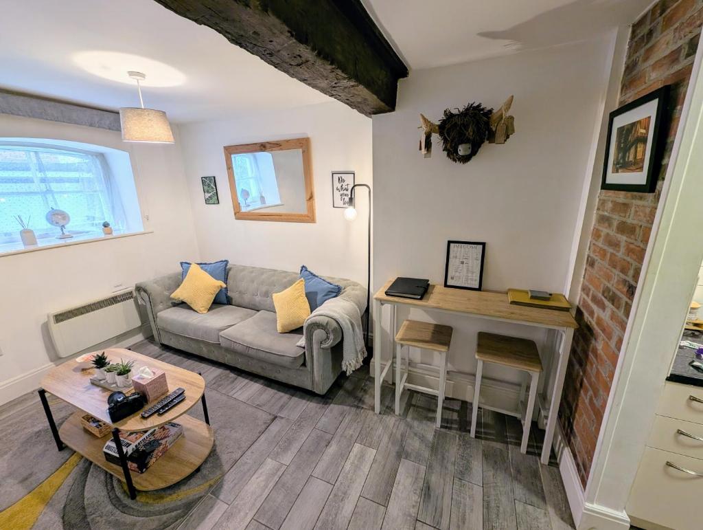 Cosy Riverside Apartment - Woodsmill Quay FREE PARKING 5