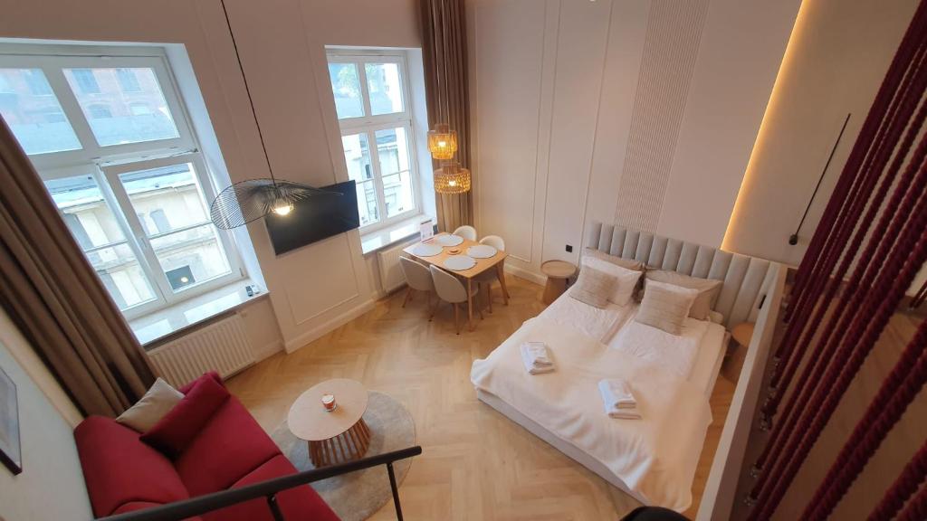 Roosevelta Residence Apartments - przy OFF Piotrkowska, FV - Klimatyzacja - WiFi, Orientarium, Atlas Arena, HopaLupa, Aquapark Fala, EC1 4