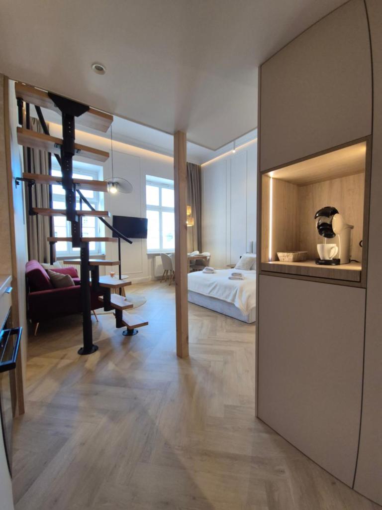 Roosevelta Residence Apartments - przy OFF Piotrkowska, FV - Klimatyzacja - WiFi, Orientarium, Atlas Arena, HopaLupa, Aquapark Fala, EC1 7