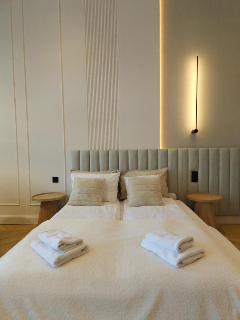 Roosevelta Residence Apartments - przy OFF Piotrkowska, FV - Klimatyzacja - WiFi, Orientarium, Atlas Arena, HopaLupa, Aquapark Fala, EC1 3
